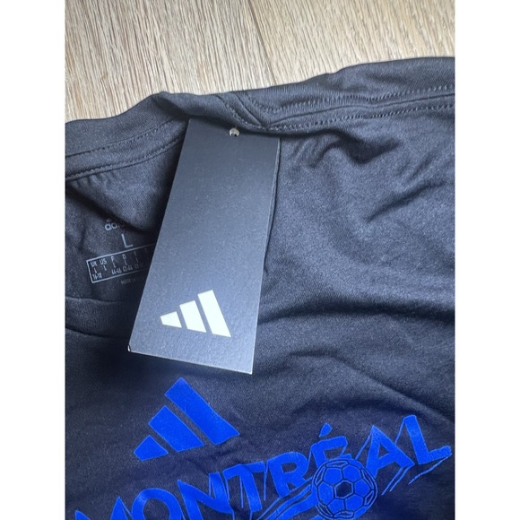 Adidas Women's Standard CF Vintage World‎ Pre-Game T-Shirt, Black/Fc Montreal L - Picture 5 of 6
